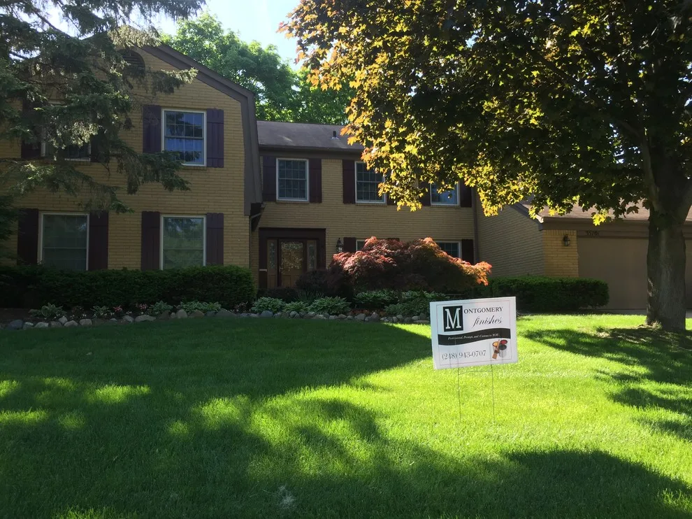 Farmington Hills exteriors by Montgomery Finishes - Photo 3