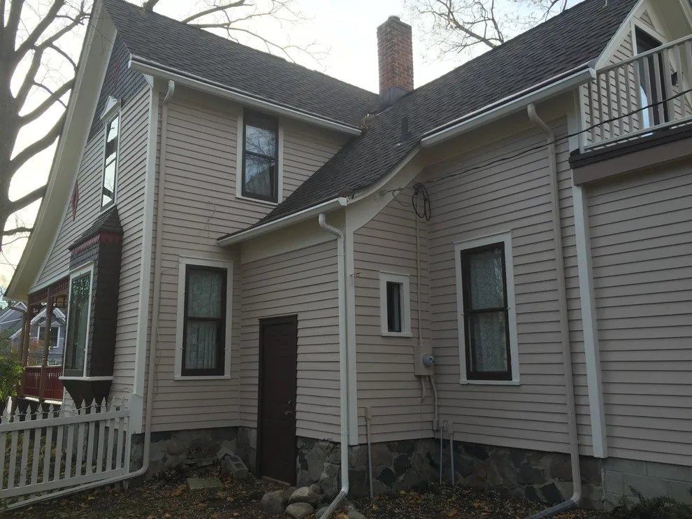 Farmington Historic District Facade by Montgomery Finishes - Photo 3
