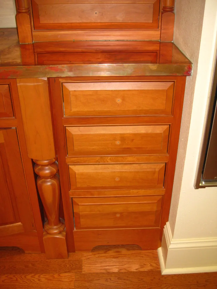 European Fine Paints - Kitchen Cabinets by Jason Bertoniere Painting Contractor - Photo 4