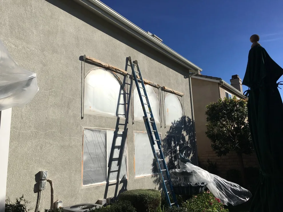 Complete Exterior Painting by Martn Carabajal Painting - Photo 4
