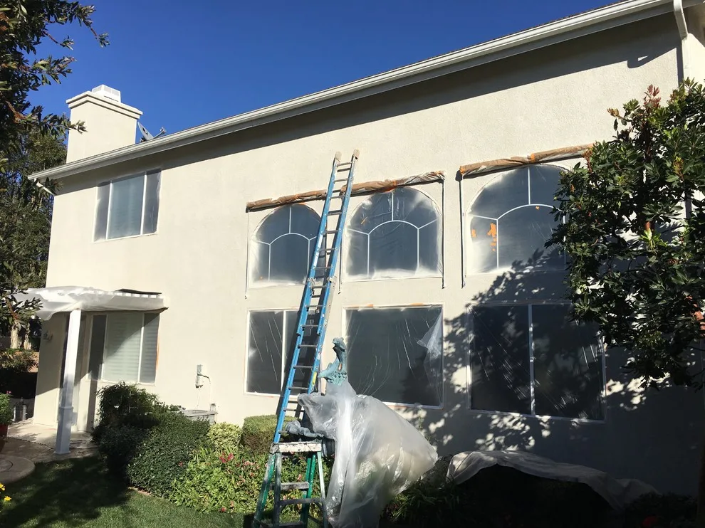 Complete Exterior Painting by Martn Carabajal Painting - Photo 5