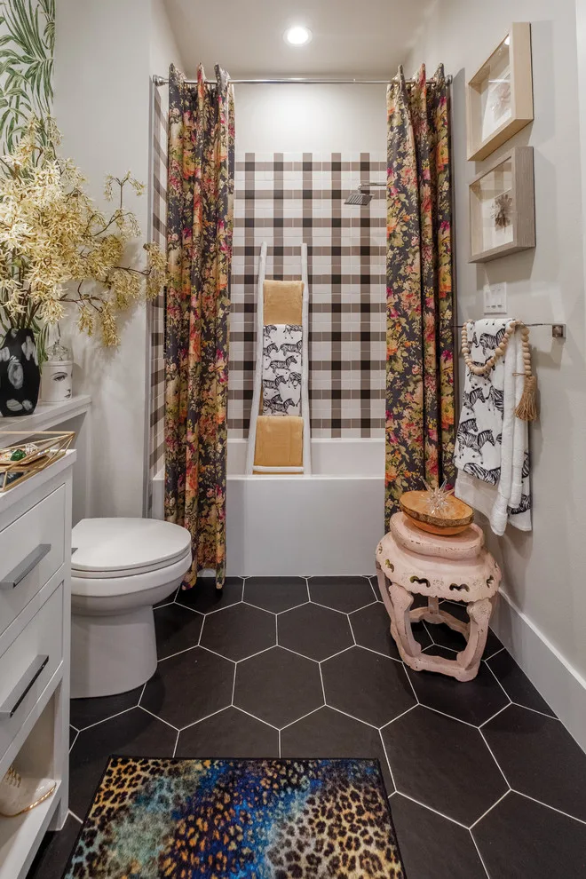 FW Magazine Summer '19 Dream Home by J & V Painting - Photo 19