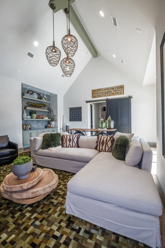 FW Magazine Summer '19 Dream Home by J & V Painting - Photo 44