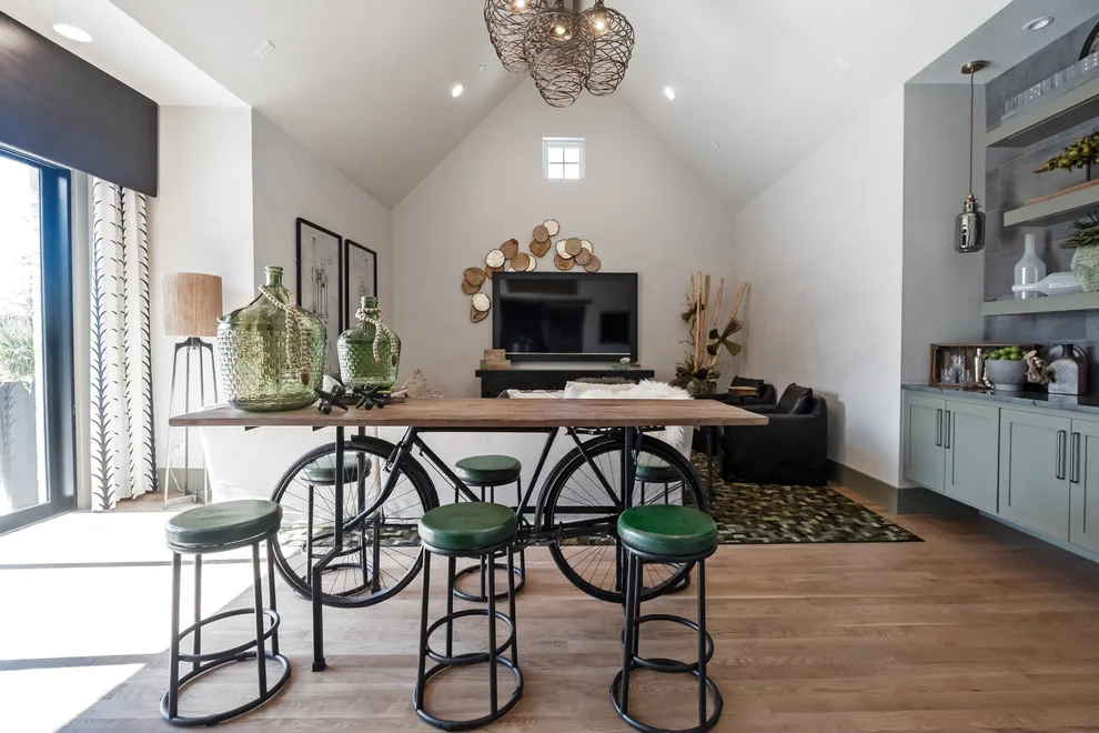 FW Magazine Summer '19 Dream Home by J & V Painting - Photo 25