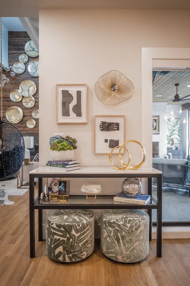 FW Magazine Summer '19 Dream Home by J & V Painting - Photo 13