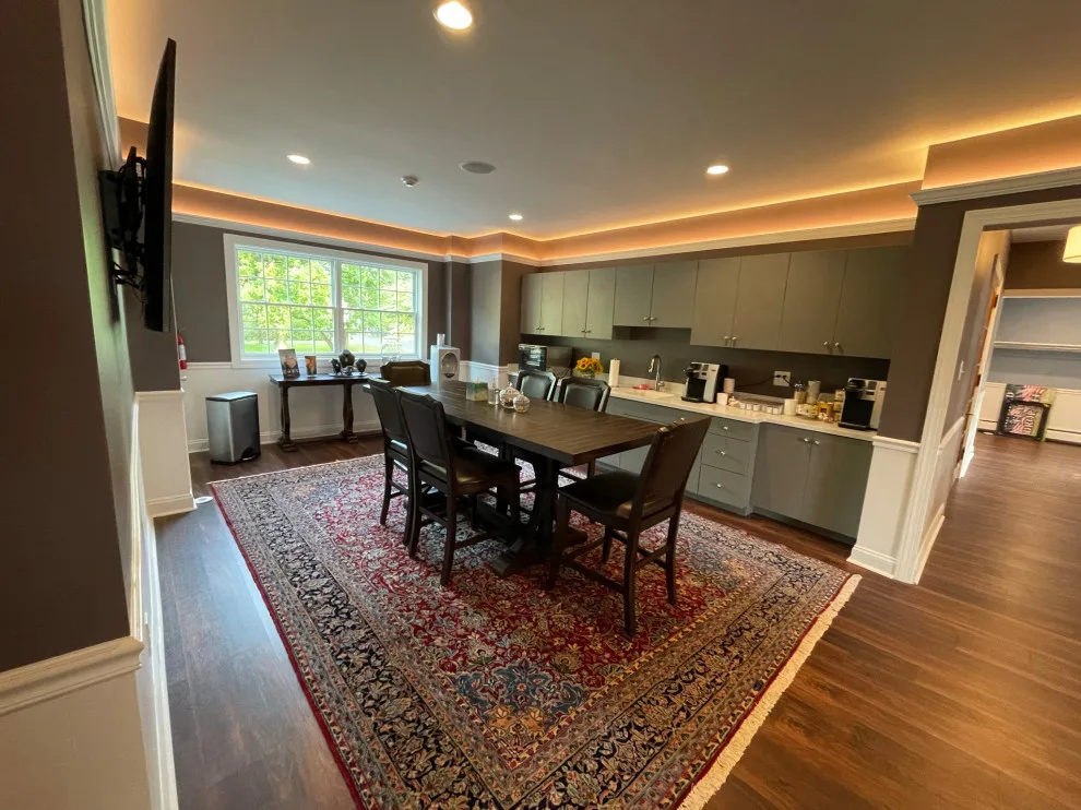 Bill Rodway- Painting And Cabinets Refinish - Photo 2
