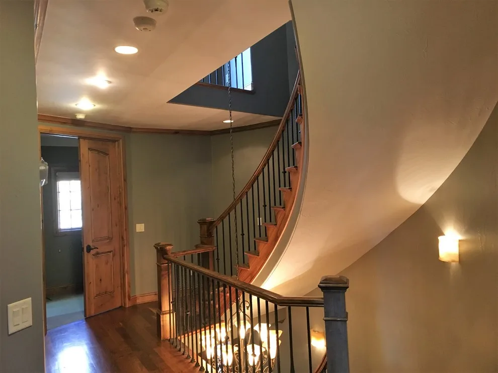 Glencoe Residential Area in Denver, CO by RW Professional Painting, LLC - Photo 2