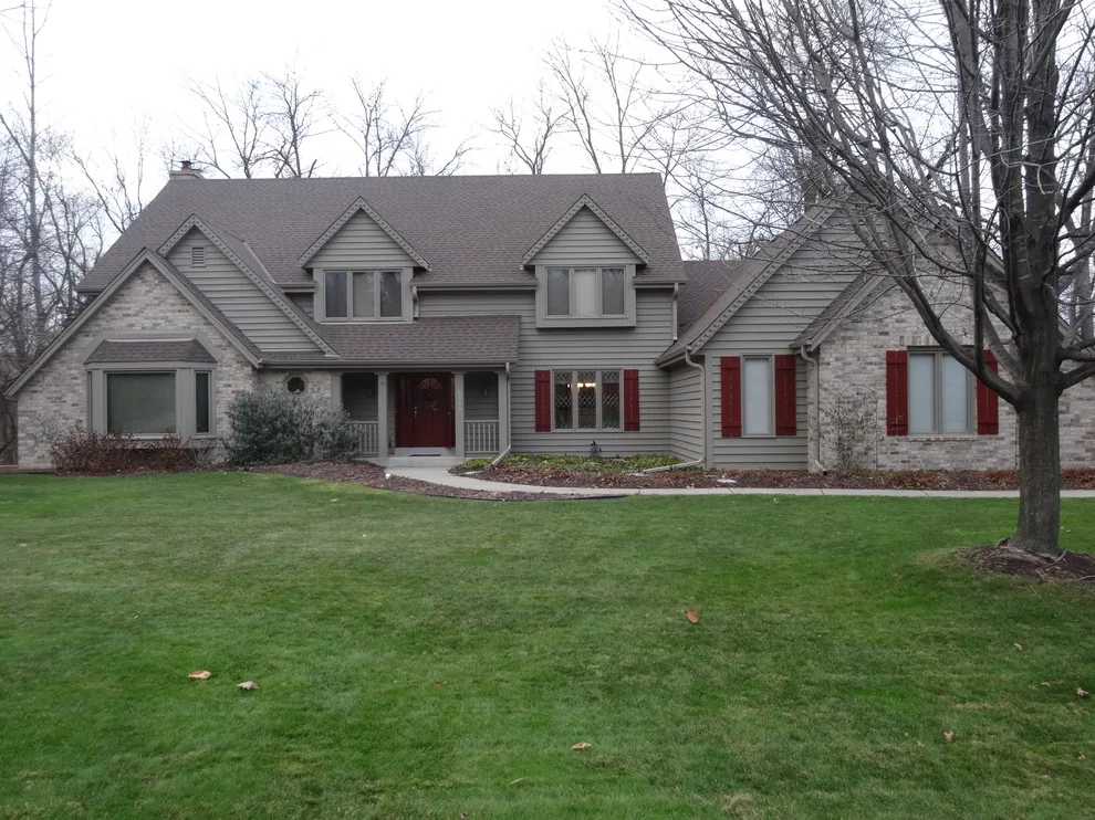 Gray Facades with Accent Trimmings by Two Day Painting LLC - Photo 4