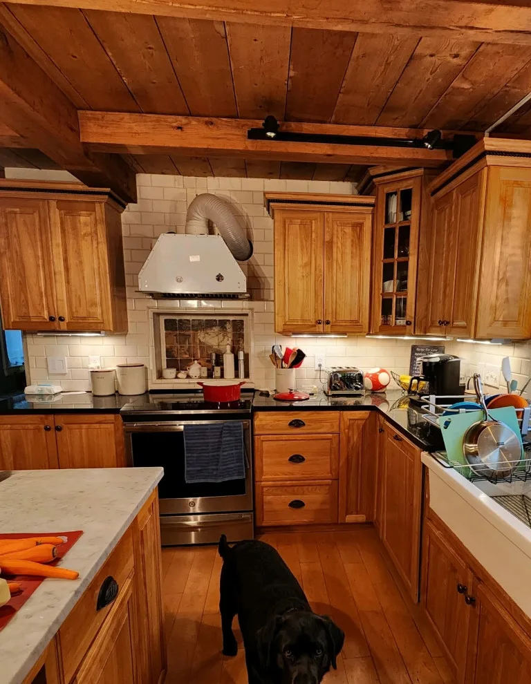 Hanson Cabinet Refinishing by Premiere Pros - Photo 4