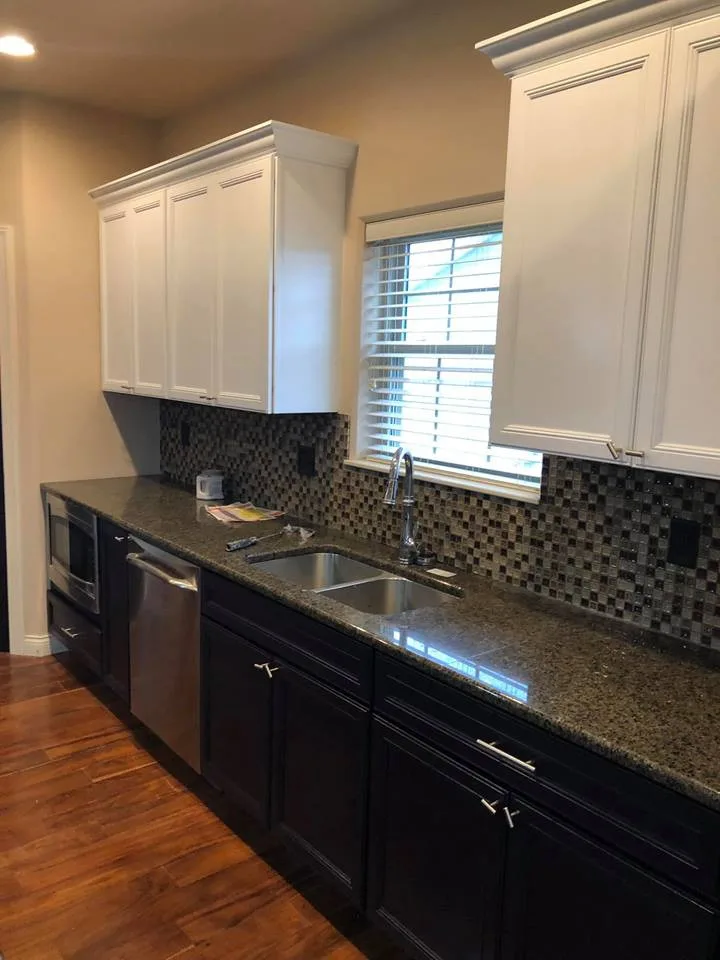 Herreras Painting LLC - Photo 14