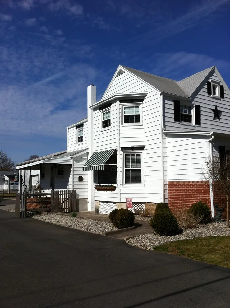 Hinckle Avenue in Ewing, New Jersey by CertaPro Painters Of Princeton - Photo 4