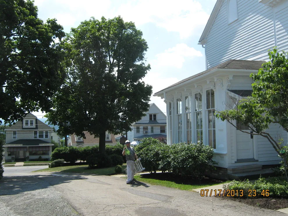 Scranton PA Heritage Home by Bentler Painting - Photo 17