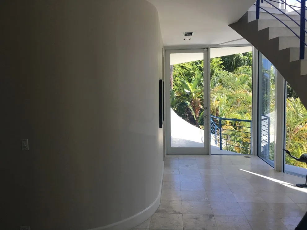 Interior - Corridors & Stairs by Sarasota Painting & Wall Covering - Photo 12