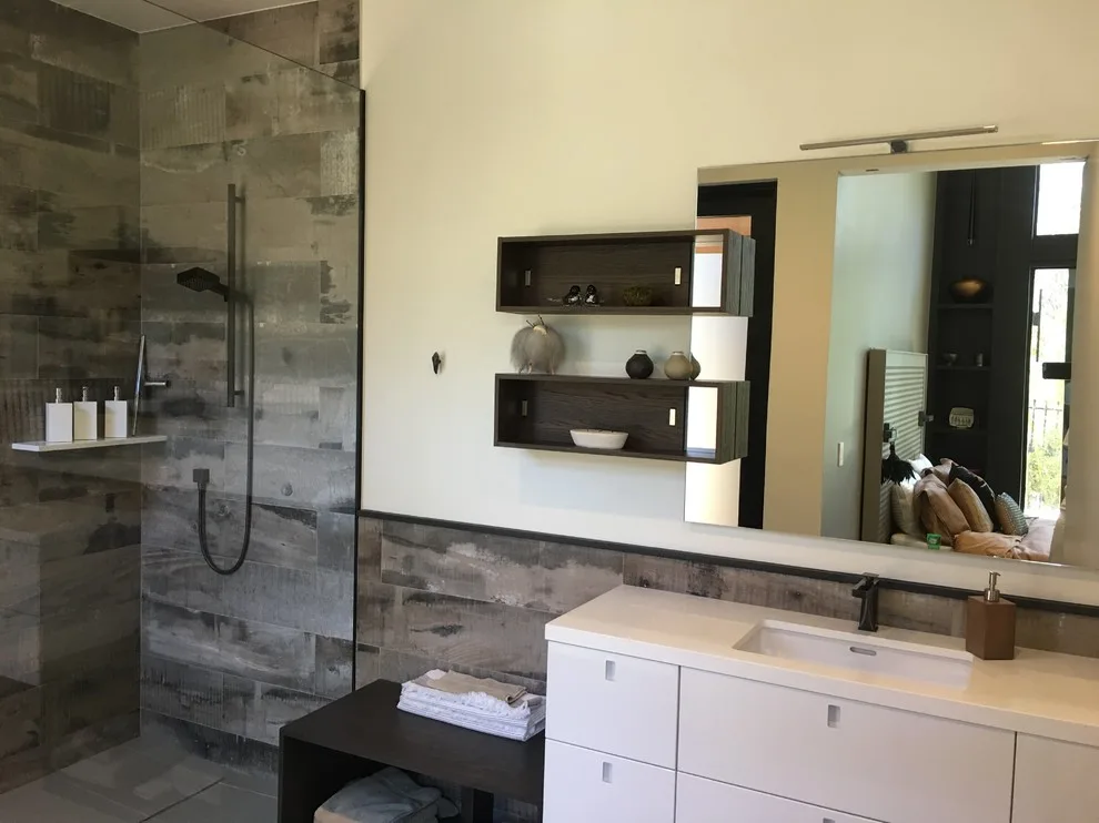 Oak View - Interior Painting and Drywall Restoration by Martn Carabajal Painting - Photo 7