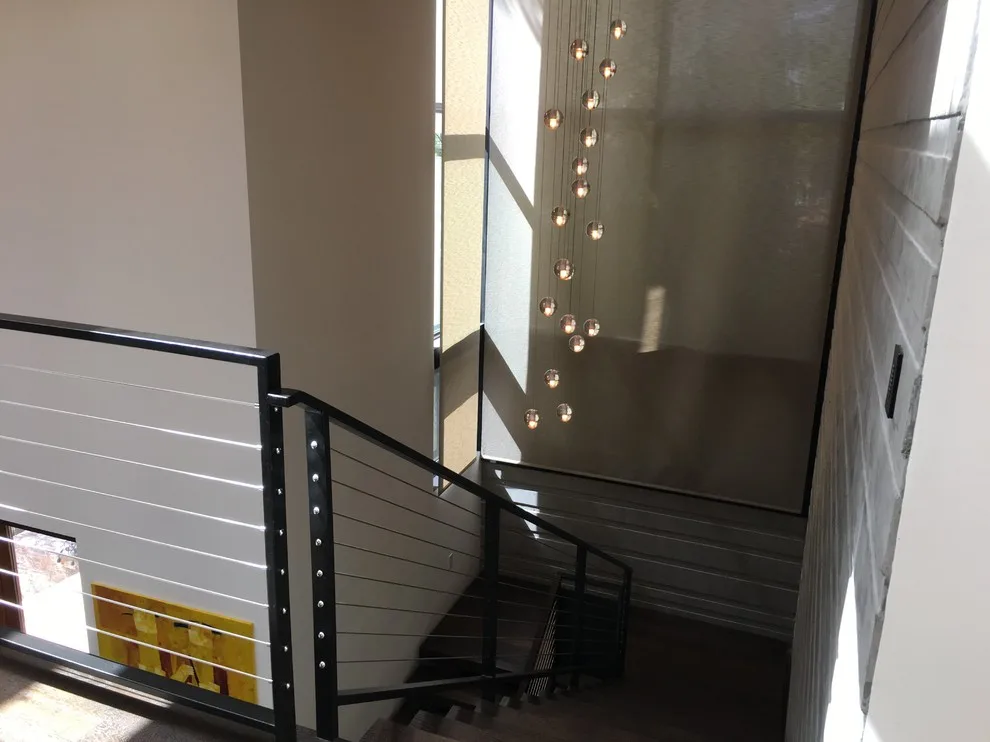 Oak View - Interior Painting and Drywall Restoration by Martn Carabajal Painting - Photo 6