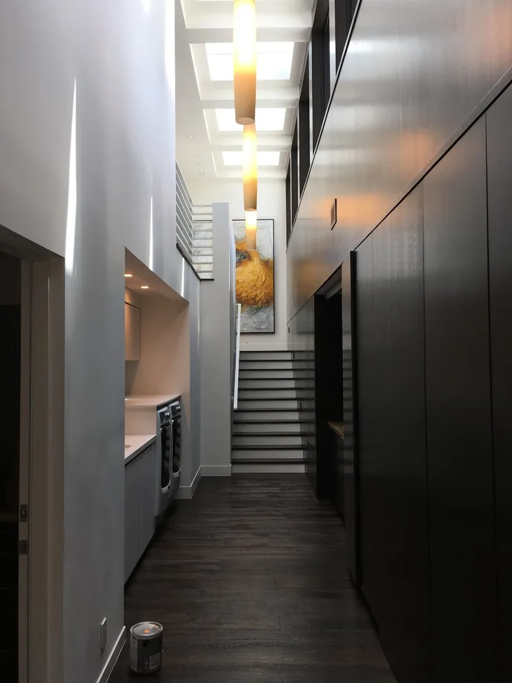Oak View - Interior Painting and Drywall Restoration by Martn Carabajal Painting - Photo 16