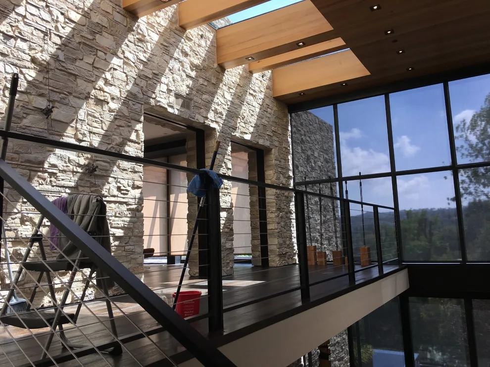 Oak View - Interior Painting and Drywall Restoration by Martn Carabajal Painting - Photo 12