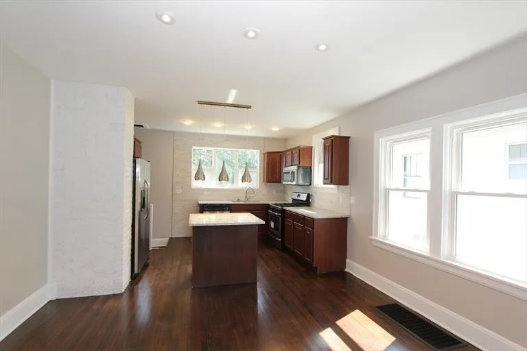 Cincinnati Home Renovation on Watterson Road by Omg LLC. - Photo 12