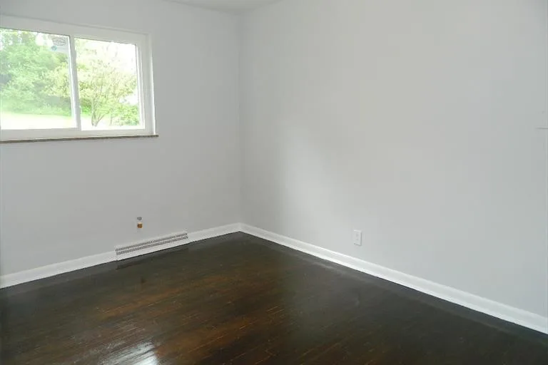 Cincinnati Full Home Renovation on Wayside Ave by Omg LLC. - Photo 9