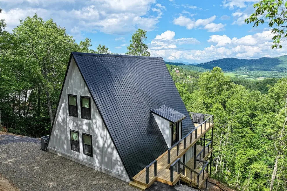 Wears Valley Contemporary A-Frame by Buildersmith Inc. - Photo 2