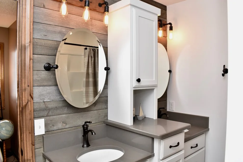 Light-Colored Restroom by EdgeWork Design Build - Photo 14