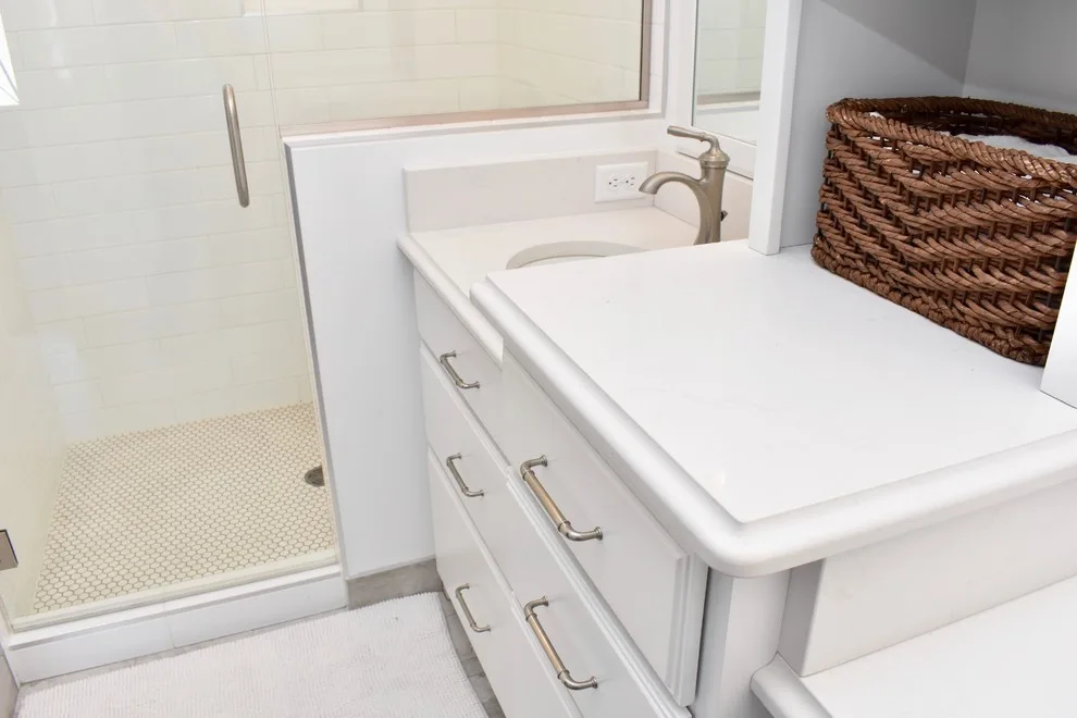 Light-Colored Restroom by EdgeWork Design Build - Photo 4