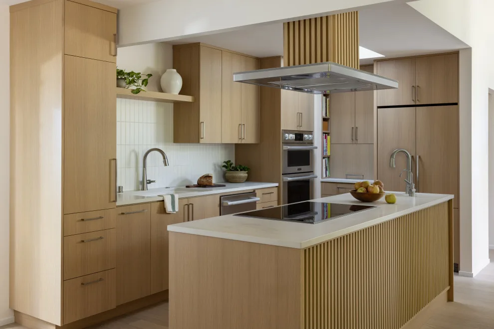 Tranquil and Stylish Kitchen Renovation by MAK Design + Build Inc. - Photo 4