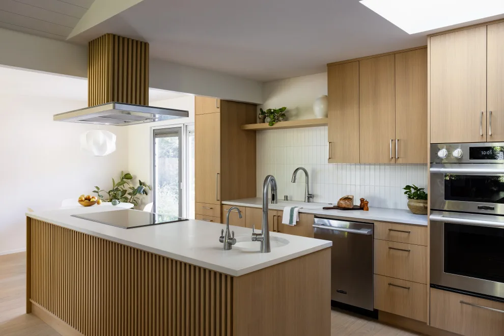 Tranquil and Stylish Kitchen Renovation by MAK Design + Build Inc. - Photo 10