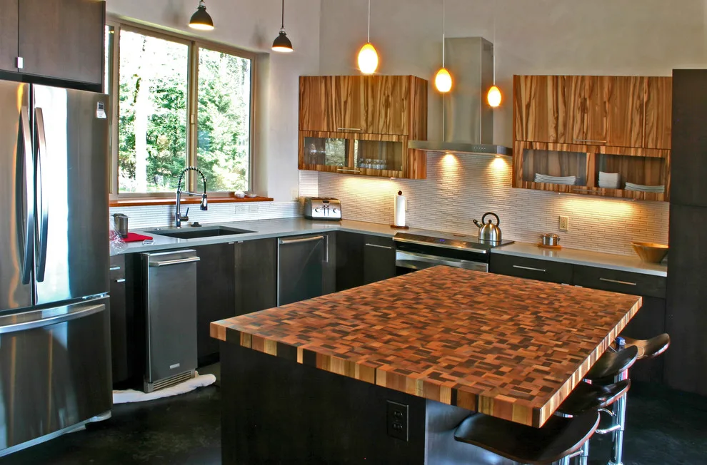 Sandy River Residence by Sustain - Photo 5