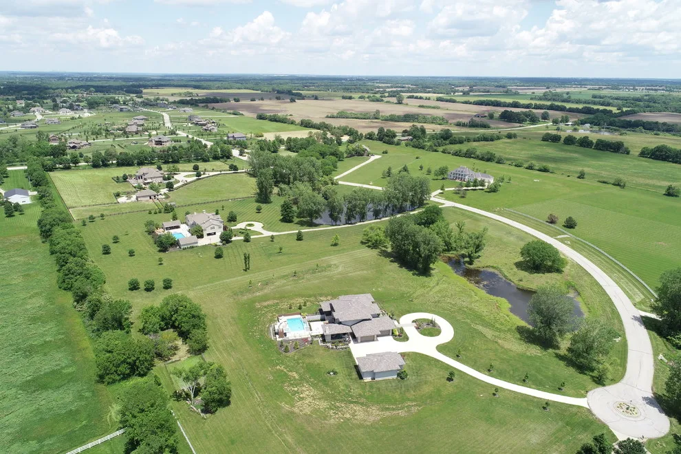 Willow Bend Ranch Project by Dan Quinn Kc - Photo 2