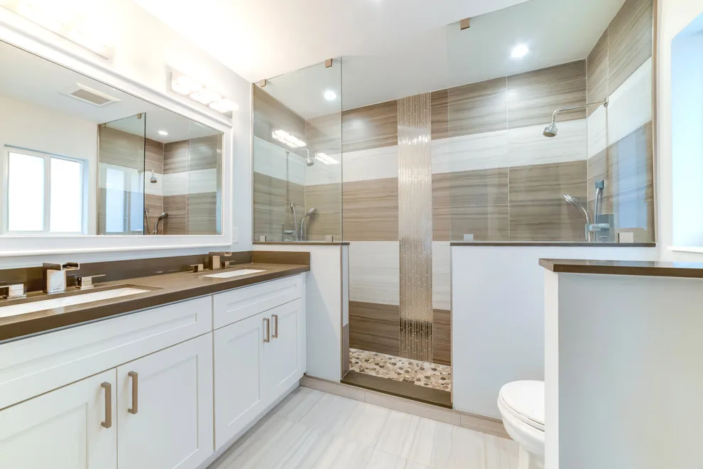 NE 16th Ave Complete Home Makeover by Innovative Design Build, Inc - Photo 4