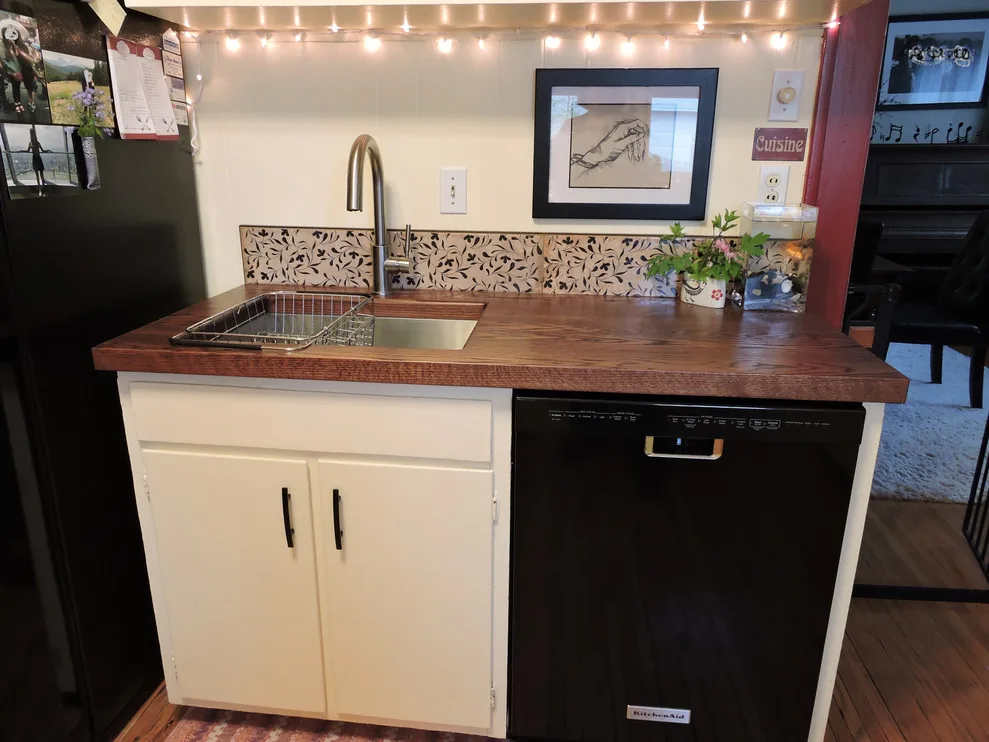 Timber Countertops by Willet Construction Inc. - Photo 2