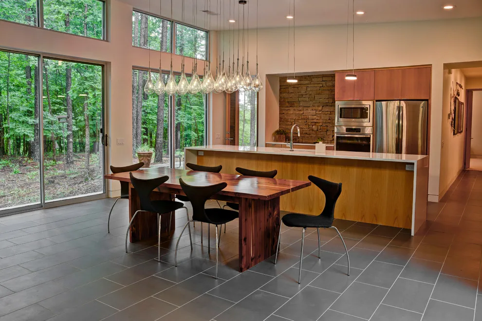 Contemporary Woodland by M & R Sarver Construction - Photo 8
