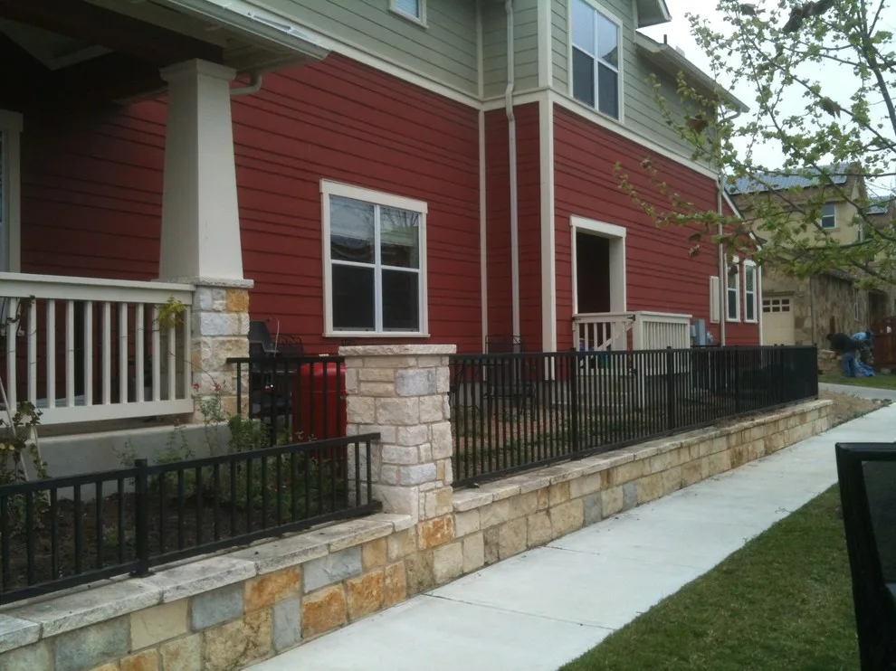 Lateral outdoor area by Yarrow Landscaping - Photo 3