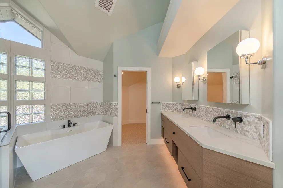 Mt Bachelor Village Renovation in Bend, Oregon by Lifestyle Homes, Home Builders - Photo 15
