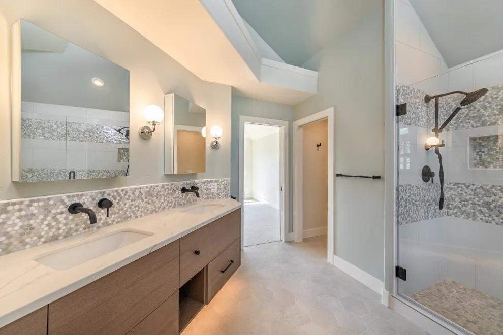 Mt Bachelor Village Renovation in Bend, Oregon by Lifestyle Homes, Home Builders - Photo 14