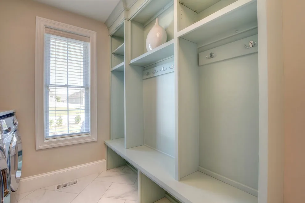 Yoder Home by Premier Homes Of Illinois, Inc - Photo 25
