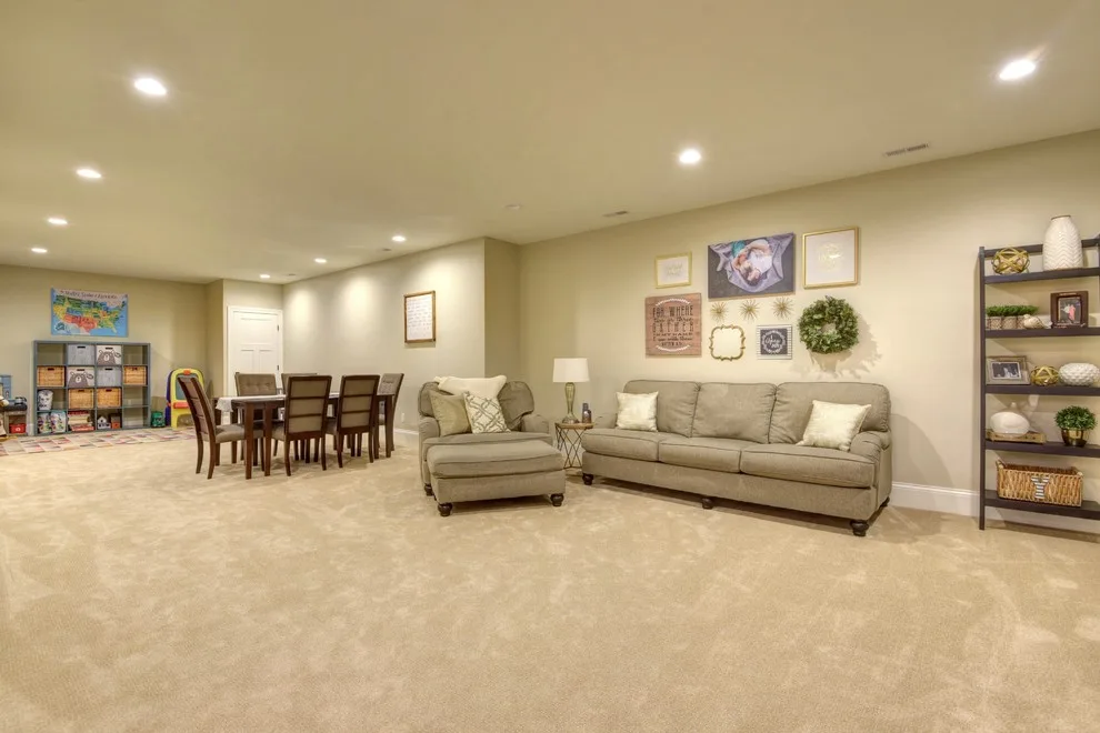 Yoder Home by Premier Homes Of Illinois, Inc - Photo 23