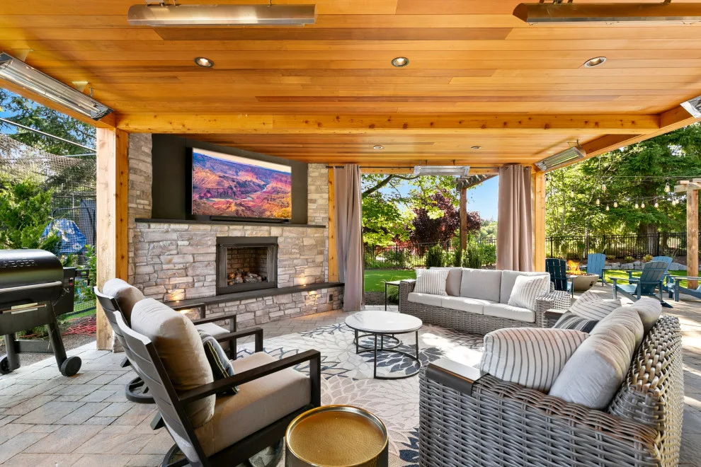 Two-Tiered Entertainment in Sammamish by London Design Build - Photo 13