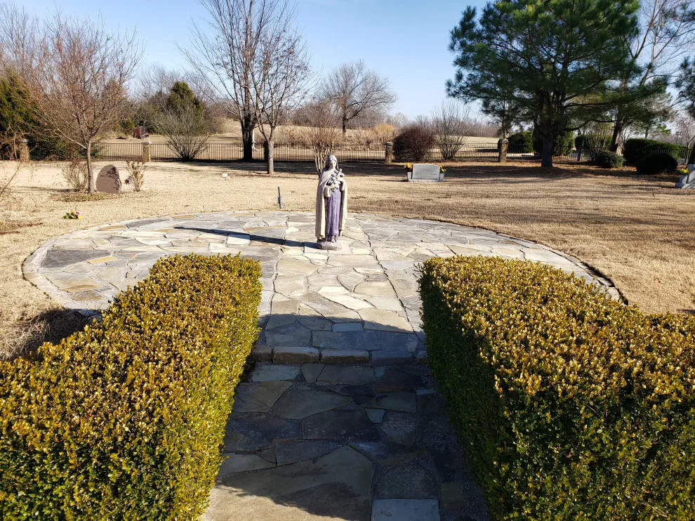 GM Lawncare And Landscaping - Photo 8