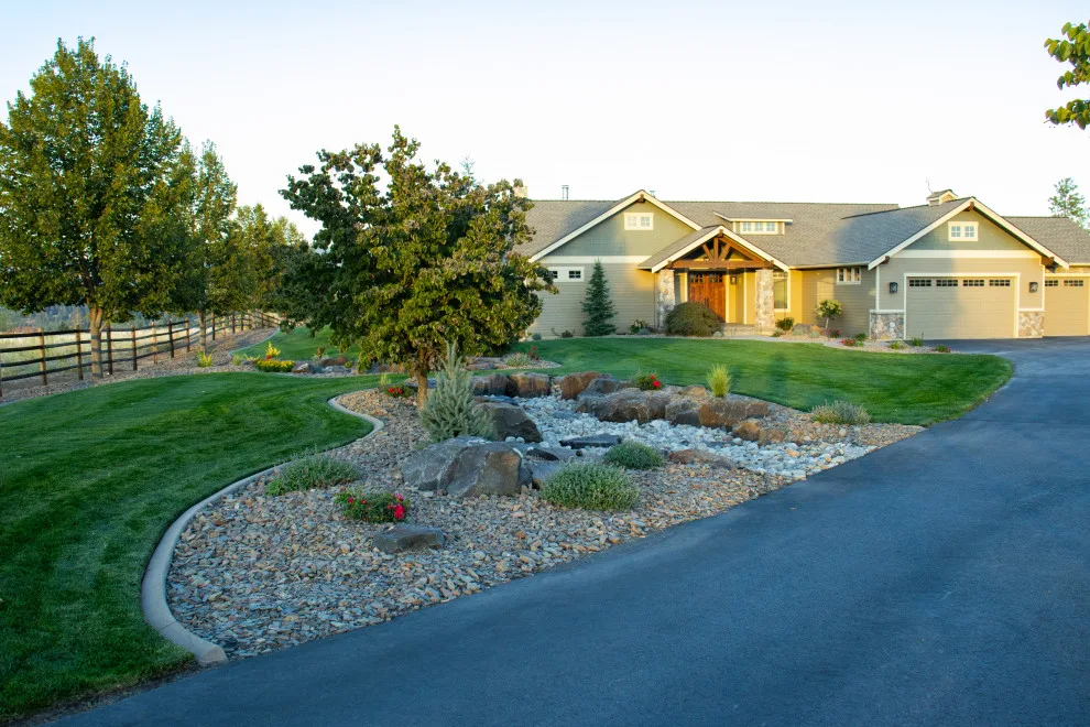 Red Moose Landscape Maintenance - Photo 12