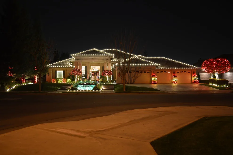 Bakersfield Holiday Illumination by Kaylor Landscape + Christmas Decor - Photo 12