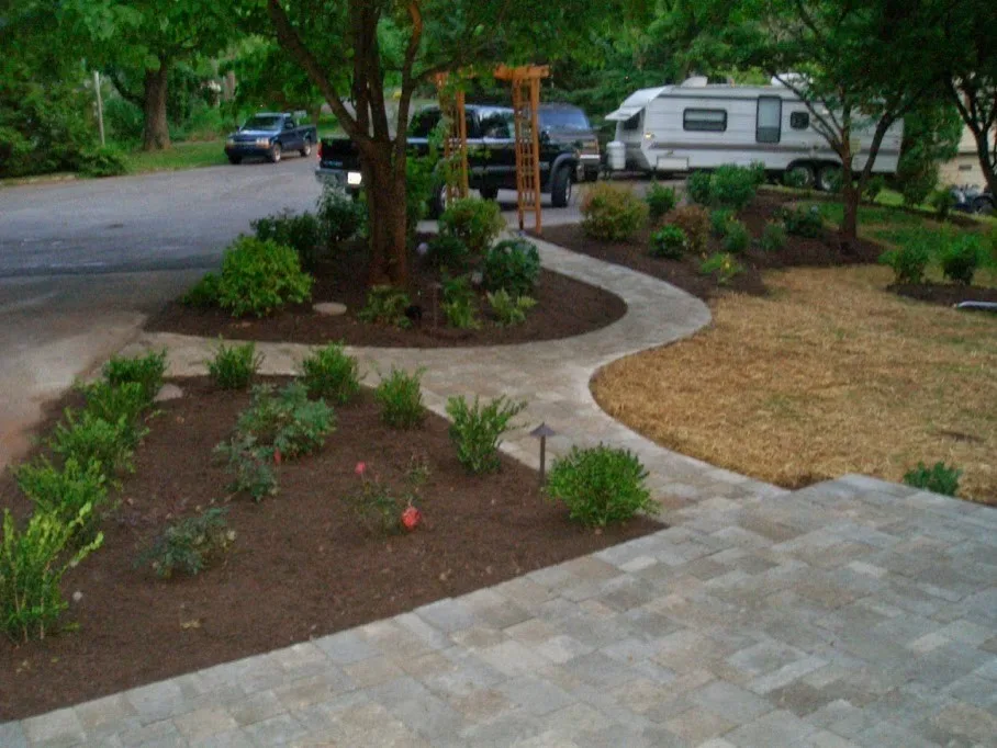 Exterior Garden Design by Sequoyah Landscaping - Photo 2
