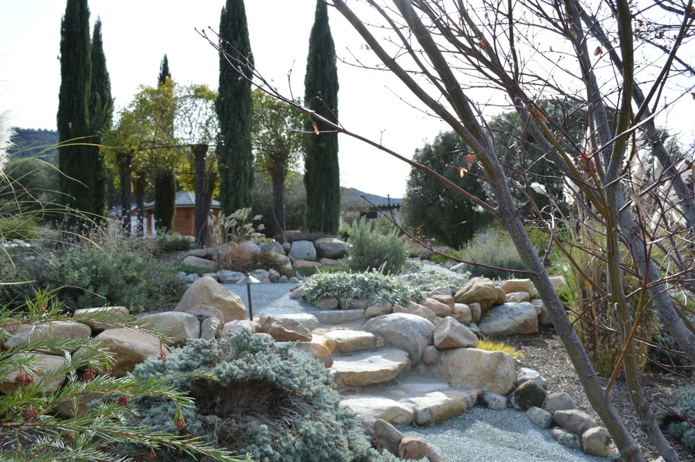 Kaylor Landscape + Christmas Decor - Photo 6