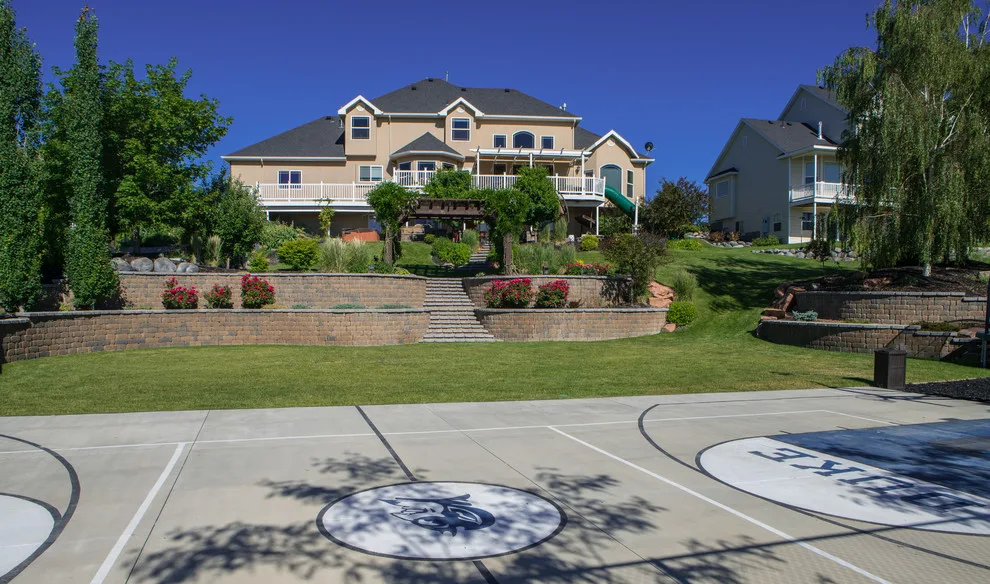 Hillside renovation by Outback Landscape - Photo 4