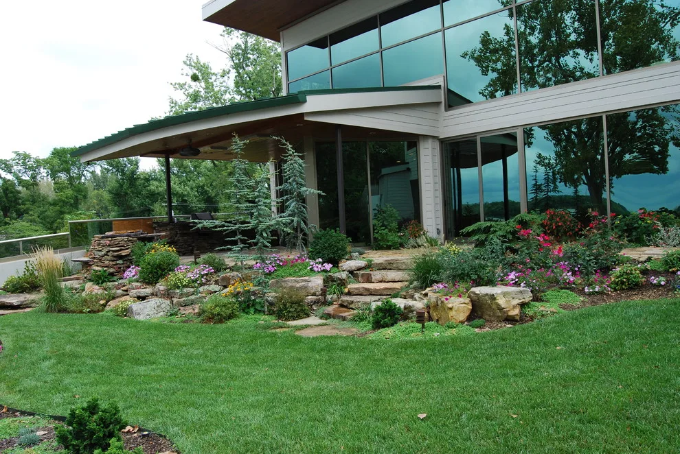 Louisville Home by Landscapes By Dallas Foster, Inc - Photo 3