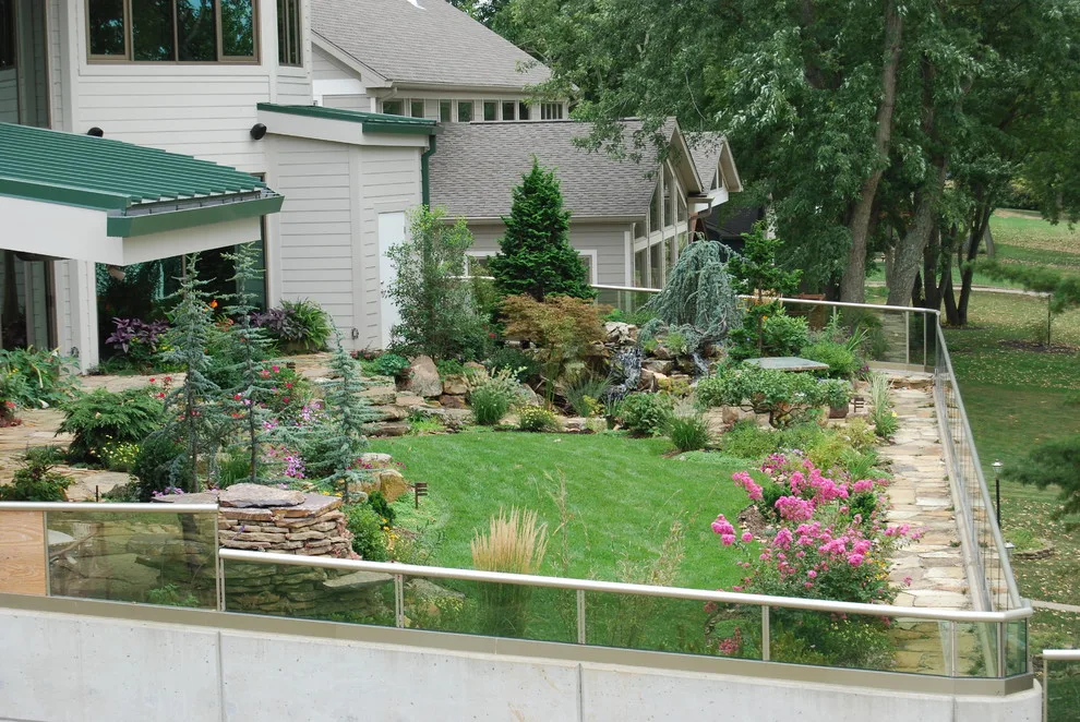 Louisville Home by Landscapes By Dallas Foster, Inc - Photo 9