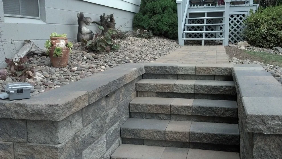 JRS Landscaping LLC - Photo 3