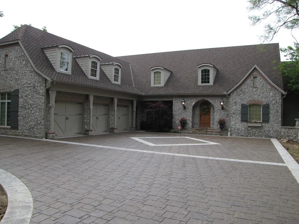 Pool Landscaping by Outdoor Innovations - Photo 6