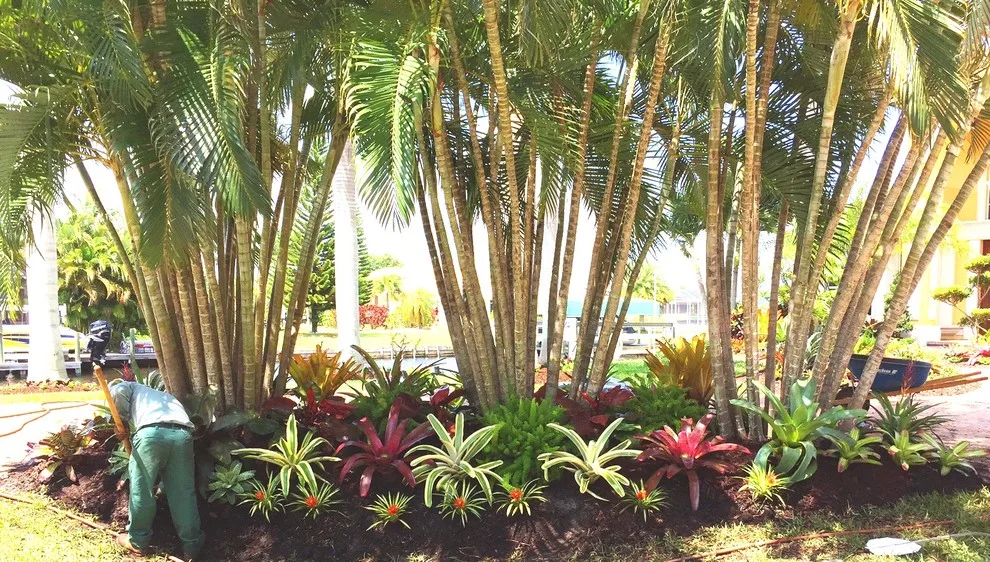 The Residence on SE 37th Street by Photoscape Landscape And Design - Photo 23